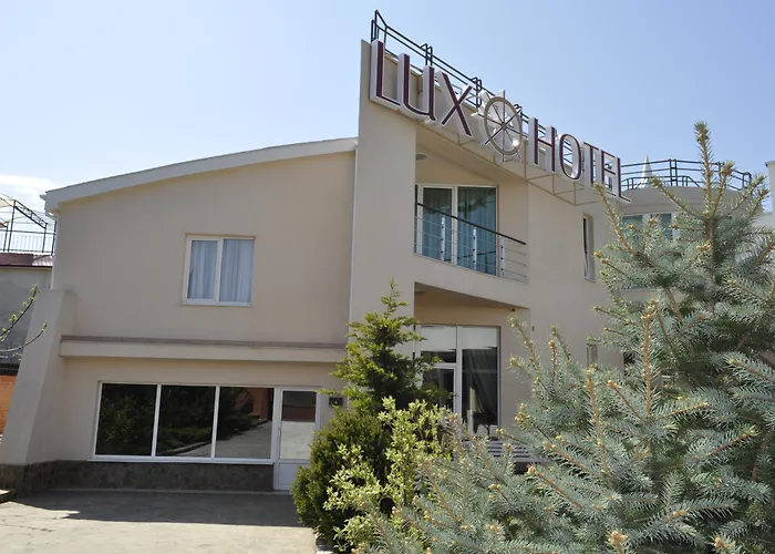 Lux 3* Odessa