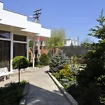 Hotel Lux 3*